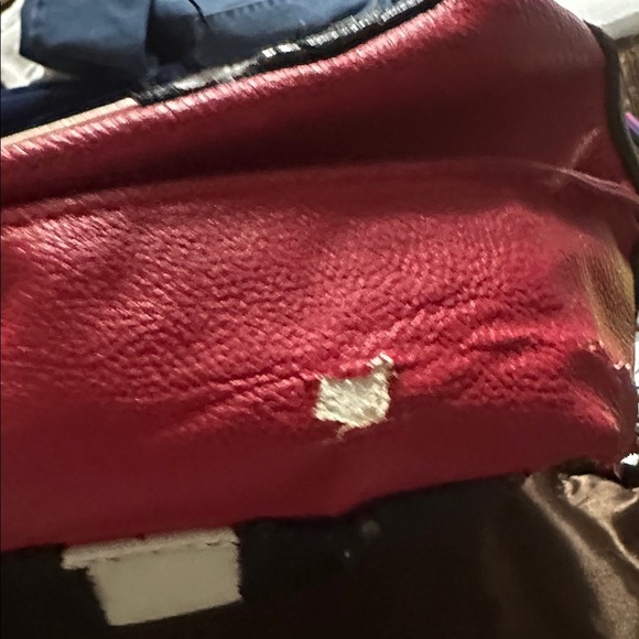 Adorable Betsey Johnson’s sequin bag - Picture 9 of 13